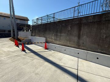 
              擁壁工事（追加工事）